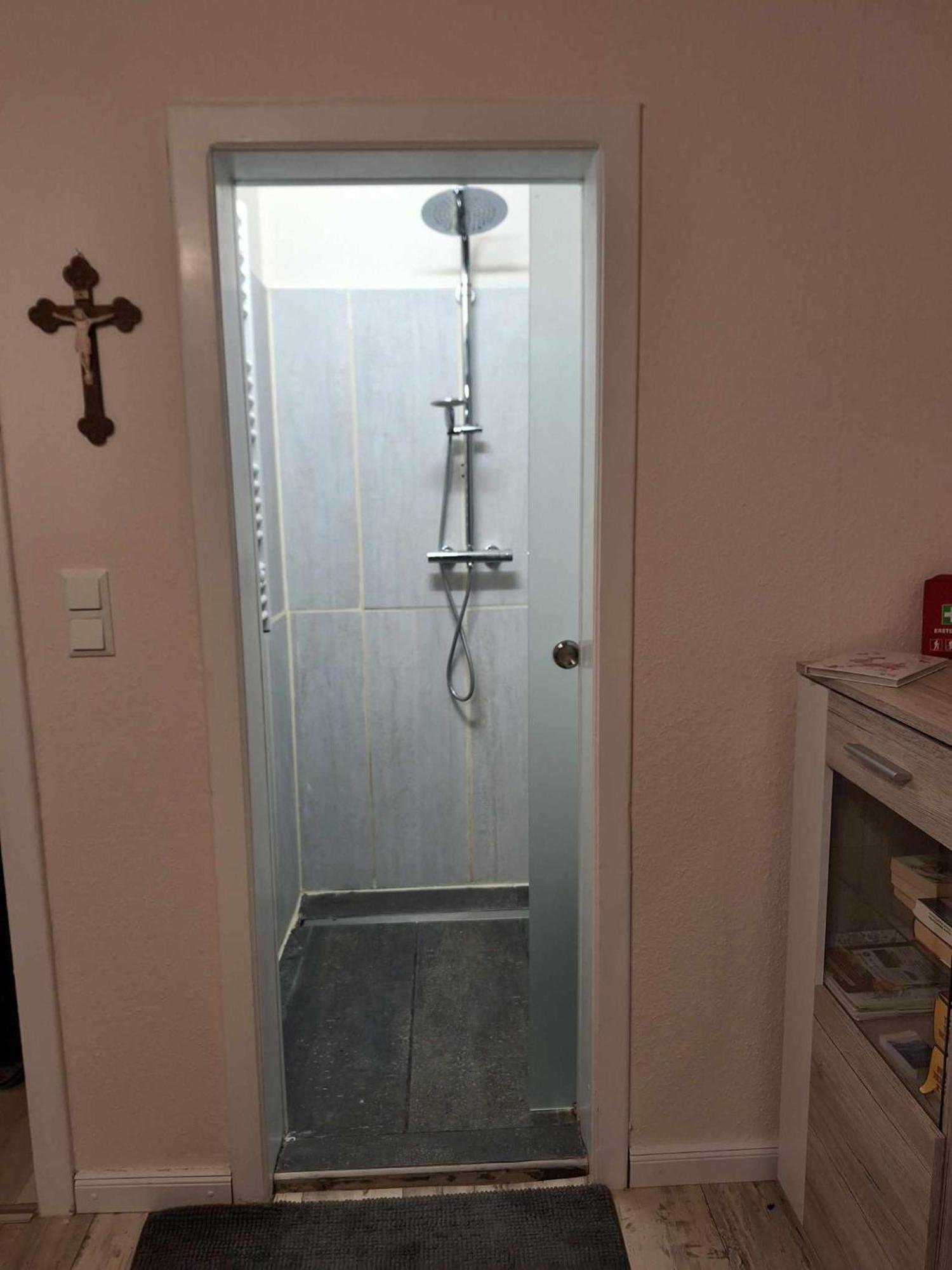 Haus Rosi Apartment Lutzerath ภายนอก รูปภาพ