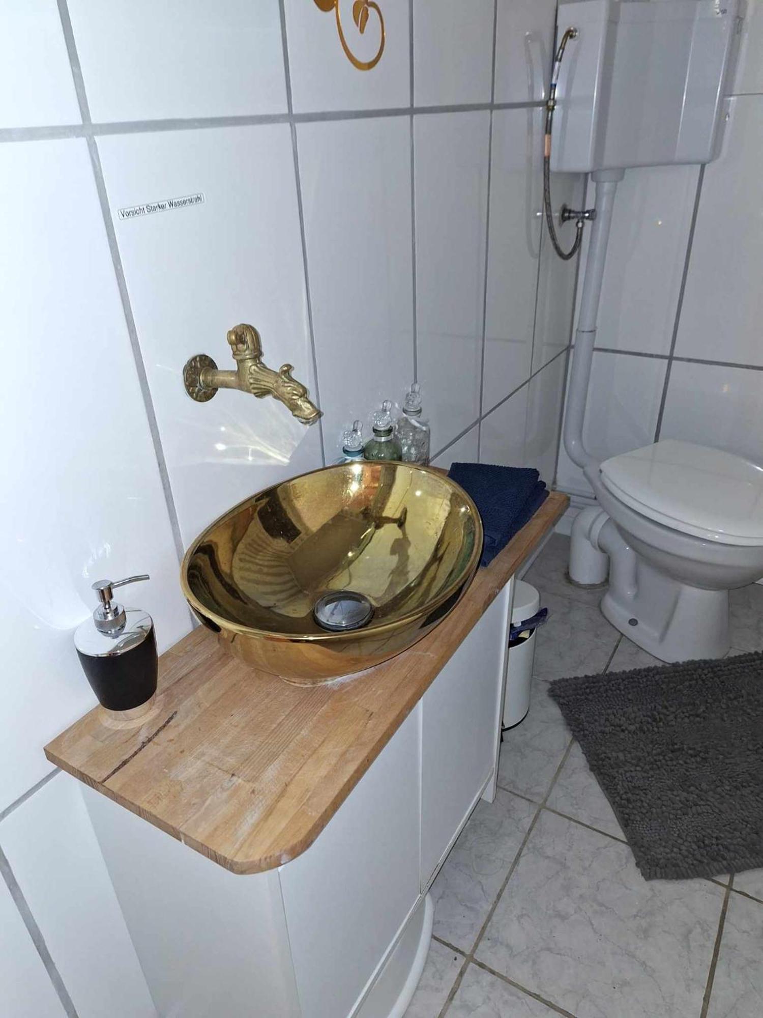 Haus Rosi Apartment Lutzerath ภายนอก รูปภาพ